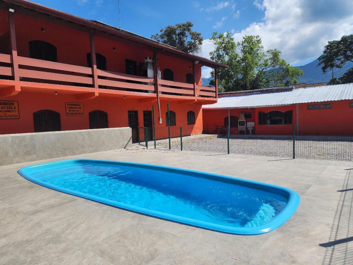 0001.04 - Maranduba - Apto - 2 - 8 Pessoas - 2 Quadras Do Mar - Piscina - Wi-fi Apartamento